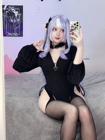 Full leaked Araivun page private onlyfans photo