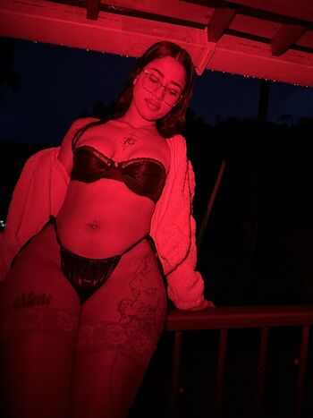 Full leaked Arely pea private onlyfans photo