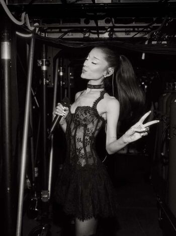 Full leaked Ariana grande private onlyfans photo
