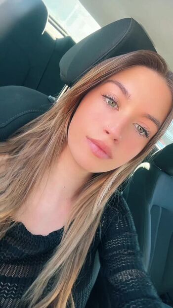 Full leaked Ariana orsborn page private onlyfans photo