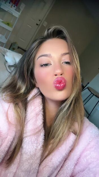 Full leaked Ariana orsborn private onlyfans photo