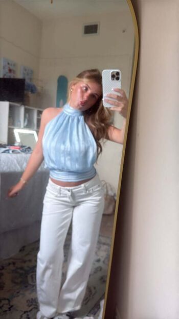Full leaked Ariana white private onlyfans photo