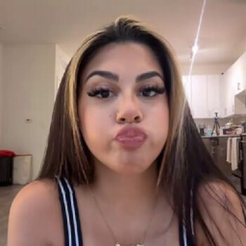 Full leaked Arianamarialee private onlyfans photo