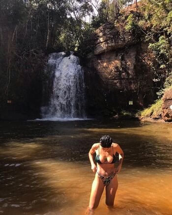 Full leaked Arianelcrd private onlyfans photo