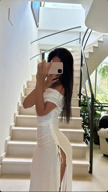 Full leaked Ariatorres private onlyfans photo