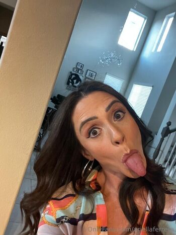 Full leaked Ariella ferrera page private onlyfans photo