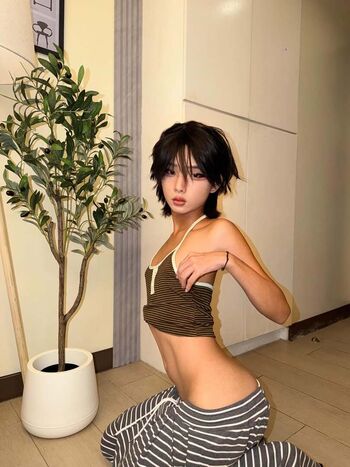 Full leaked Arihienna private onlyfans photo