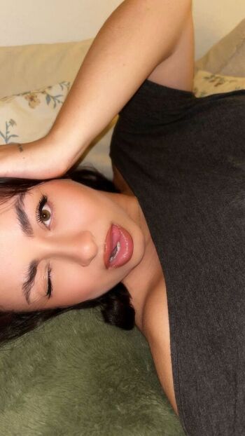 Full leaked Ariibacardi private onlyfans photo