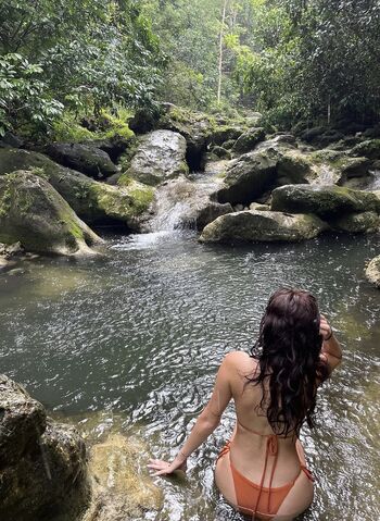 Full leaked Arisfiaa private onlyfans photo