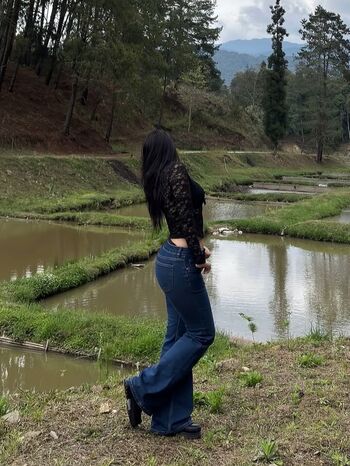 Full leaked Arnaa private onlyfans photo