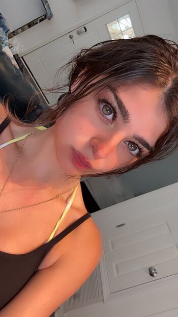 Full leaked Aruuu  page private onlyfans photo