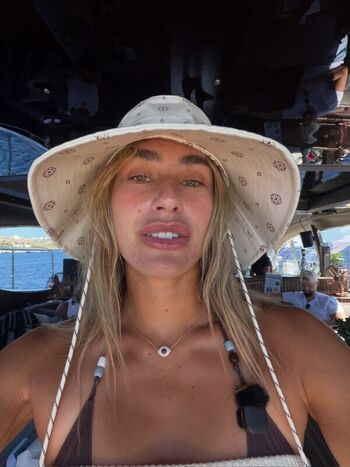 Full leaked Aryna sabalenka private onlyfans photo