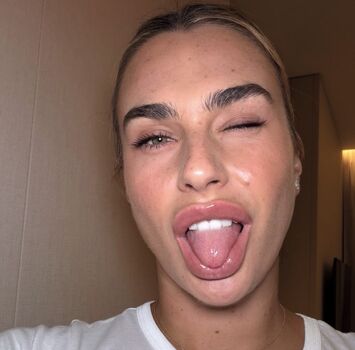 Full leaked Aryna sabalenka private onlyfans photo
