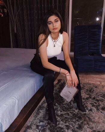 Full leaked Asfa sinha private onlyfans photo