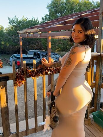 Full leaked Ashlit private onlyfans photo
