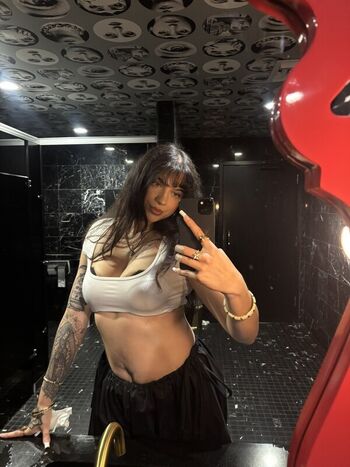 Full leaked Ashalexandriaaa private onlyfans photo
