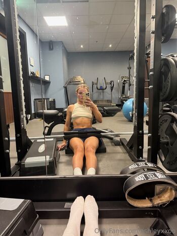 Full leaked Ashhxxoo private onlyfans photo