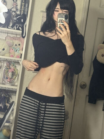 Full leaked Ashisbees private onlyfans photo