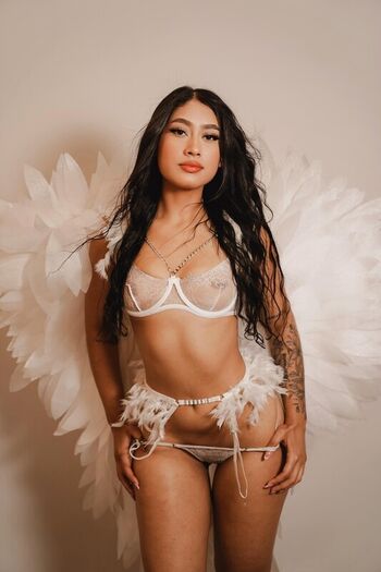 Full leaked Ashley beaomunt private onlyfans photo