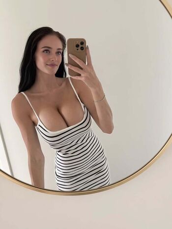 Full leaked Ashley bricks private onlyfans photo