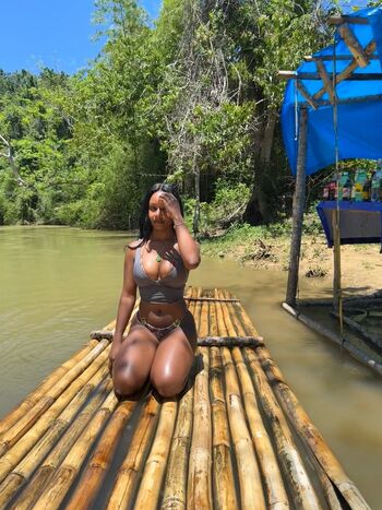 Full leaked Ashley cunningham private onlyfans photo