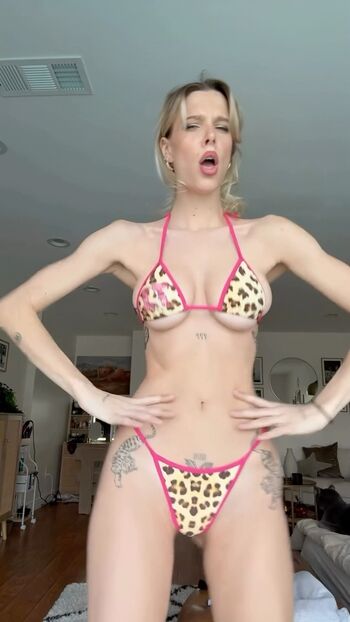 Ashley Matheson Smashedely