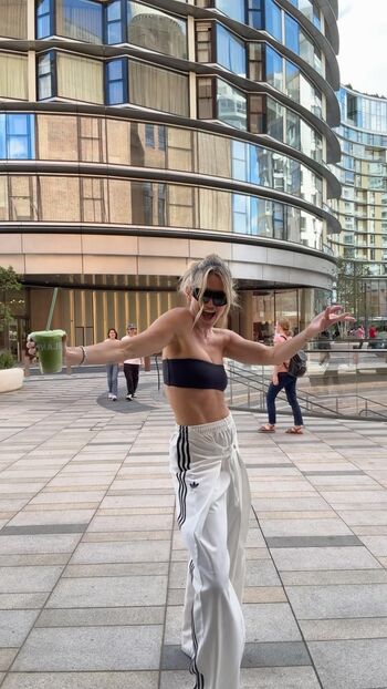 Full leaked Ashley roberts private onlyfans photo