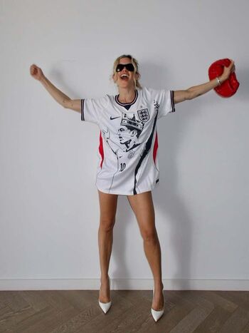Full leaked Ashley roberts private onlyfans photo