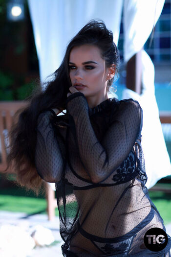 Full leaked Ashley whit private onlyfans photo