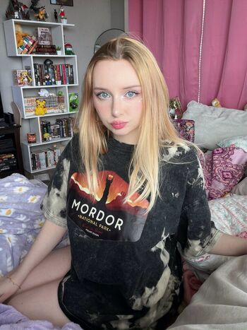 Full leaked Ashtronova page private onlyfans photo