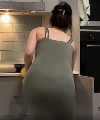 Asian Streamers
