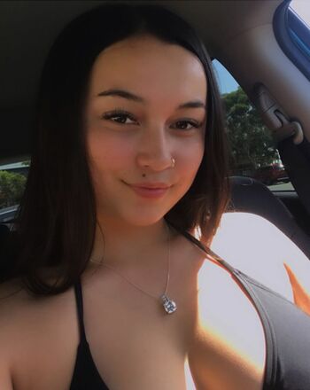 Full leaked Asianbarbie private onlyfans photo