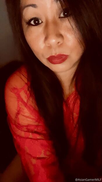 asiangamermilf