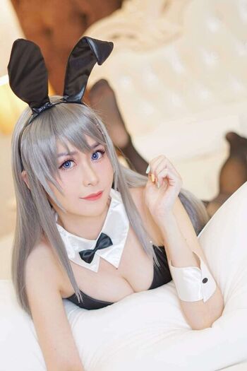ASMR Mako