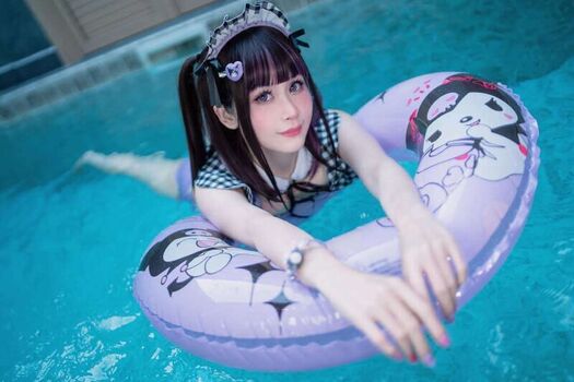 ASMR Mako