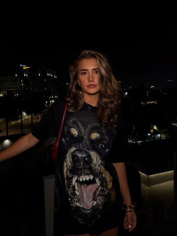 Full leaked Astabush private onlyfans photo