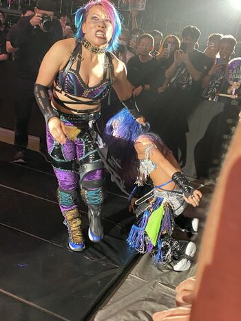 Asuka WWE