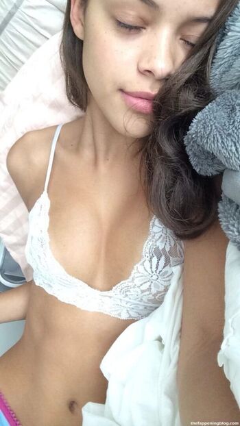 Full leaked Aubrey cleland private onlyfans photo