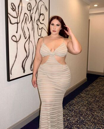 Full leaked Aubrey red ruby red private onlyfans photo