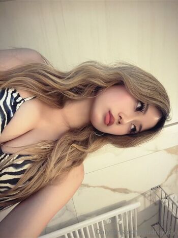 Full leaked Audreyycy private onlyfans photo