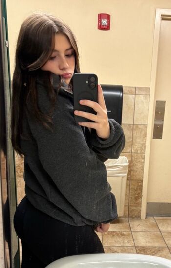 Full leaked Audri summ private onlyfans photo