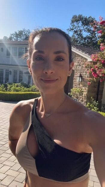 Full leaked Autumn calabrese private onlyfans photo