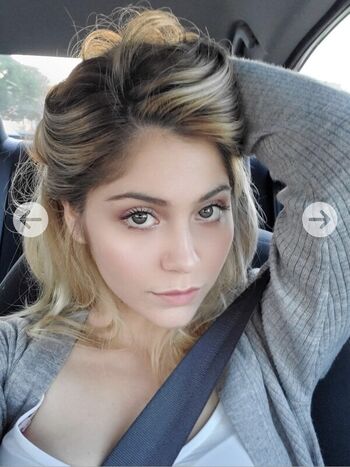 Ava Bamby