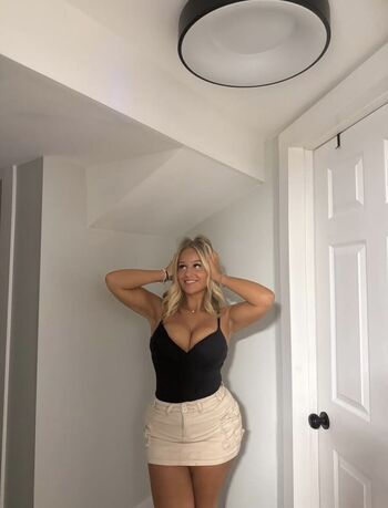 Full leaked Ava ludwar page private onlyfans photo