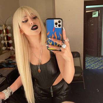 Ava Max