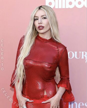 Full leaked Ava max  page private onlyfans photo