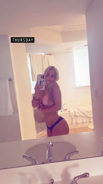 Full leaked Ava nucci private onlyfans photo
