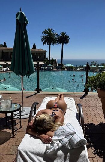 Full leaked Ava robar private onlyfans photo