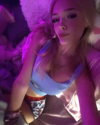 Full leaked Whitneychase/ private onlyfans photo