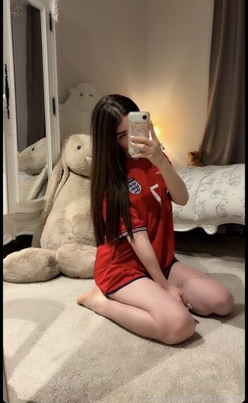 Full leaked Avaaangel private onlyfans photo